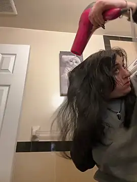 ThicBunz online show from October 2, 3:30 pm