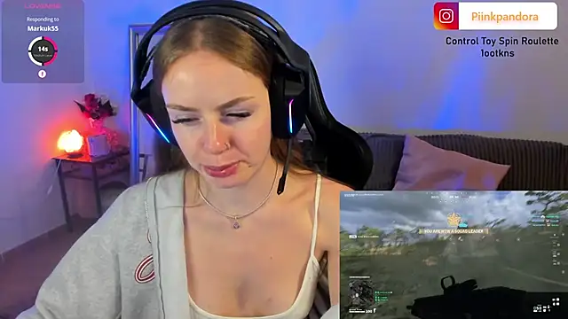 Snapshot of Piinkpandora chatting on March 15, 11:50 pm Piinkpandora online show from March 15, 11:50 pm