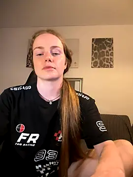 Snapshot of Piinkpandora chatting on September 10, 5:46 pm Piinkpandora online show from September 10, 5:46 pm