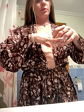 Snapshot of Piinkpandora chatting on October 13, 6:41 pm Piinkpandora online show from October 13, 6:41 pm