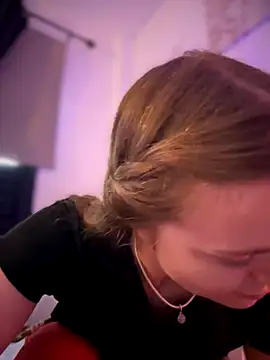 Snapshot of Piinkpandora chatting on October 29, 5:47 pm Piinkpandora online show from October 29, 5:47 pm