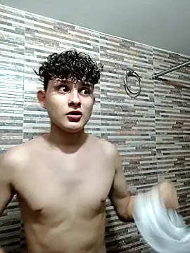 Snapshot of Nathan_Bluee chatting on December 16, 11:18 pm Nathan Bluee online show from December 16, 11:18 pm