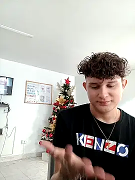 Snapshot of Nathan_Bluee chatting on December 30, 1:03 pm Nathan Bluee online show from December 30, 1:03 pm