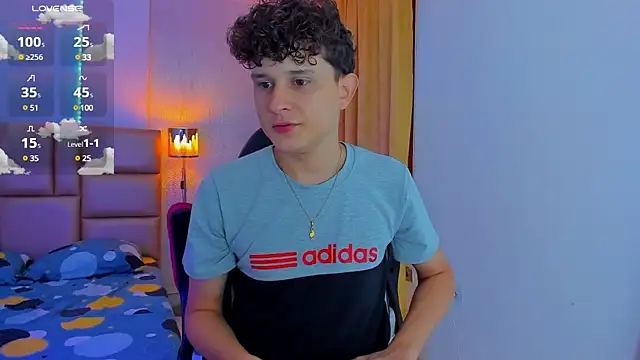 Snapshot of Nathan_Bluee chatting on March 14, 2:08 pm Nathan Bluee online show from March 14, 2:08 pm