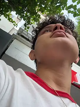 Snapshot of Nathan_Bluee chatting on September 25, 11:36 am Nathan Bluee online show from September 25, 11:36 am