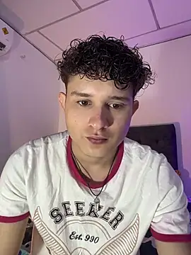 Nathan Bluee online show from November 3, 3:02 pm