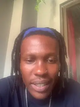 Snapshot of MluTheFixer chatting on January 3, 3:12 pm MluTheFixer online show from January 3, 3:12 pm