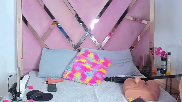 Freyaht online show from November 18, 5:45 am