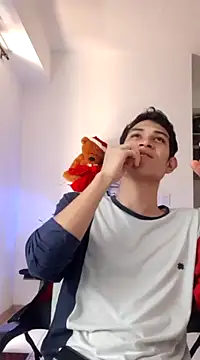 MrCalicoTV online show from December 4, 8:07 pm