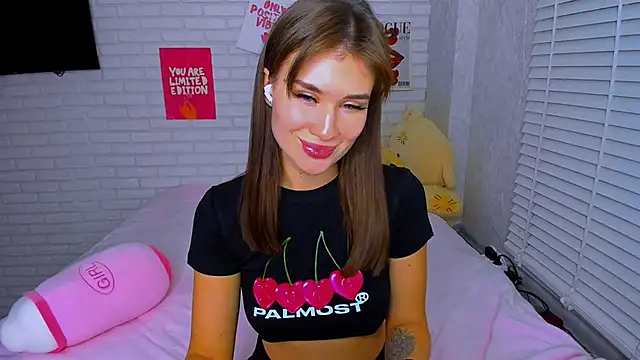 UrJoyy online show from February 9, 3:49 pm