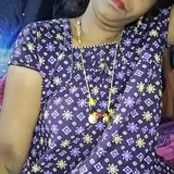 Snapshot of anisha91 chatting on November 13, 8:57 am anisha91 online show from November 13, 8:57 am