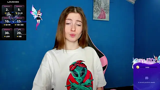 Snapshot of Luxuryalma chatting on March 2, 9:42 am Luxuryalma online show from March 2, 9:42 am