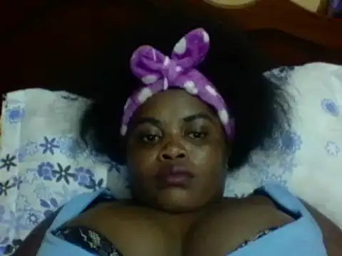 Ebonnygirl online show from March 22, 12:17 am