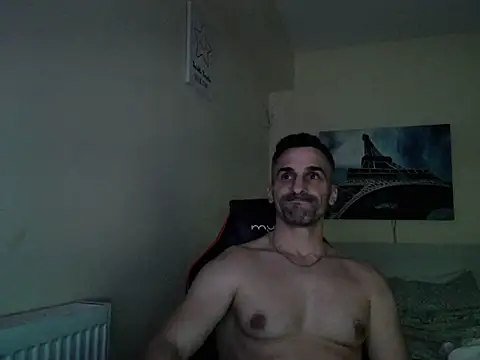 amydamarw online show from February 24, 7:01 pm