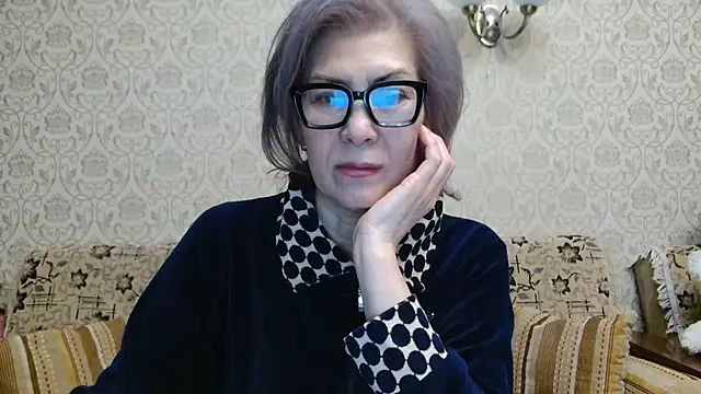 Elegant00Lady online show from October 13, 5:24 pm