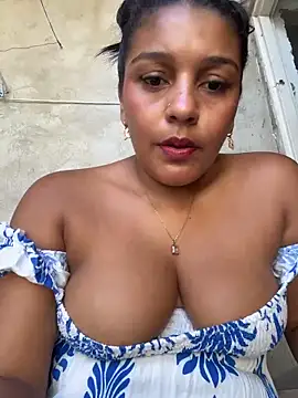 Snapshot of anaesca chatting on February 11, 5:51 pm anaesca online show from February 11, 5:51 pm