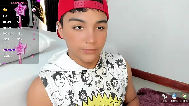 Snapshot of Seductivo_jr chatting on February 2, 3:43 am Seductivo jr online show from February 2, 3:43 am