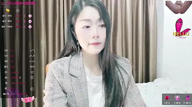 Snapshot of CindyHK chatting on January 8, 12:05 pm CindyHK online show from January 8, 12:05 pm