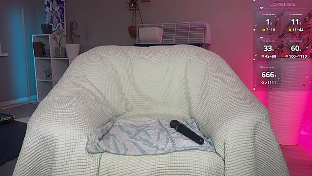 Tanya Acid online show from February 14, 5:59 am