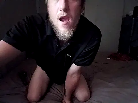 Snapshot of Missmesexycouple69 chatting on November 22, 3:38 am Missmesexycouple69 online show from November 22, 3:38 am