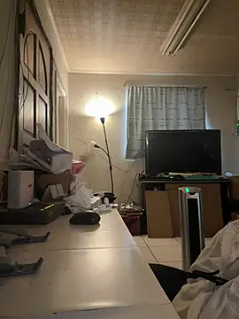 Snapshot of chih515 chatting on January 12, 1:32 am chih515 online show from January 12, 1:32 am