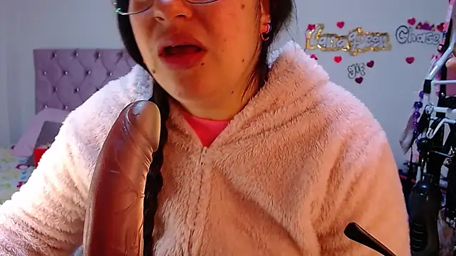 lanaqueen699 online show from March 10, 12:21 pm