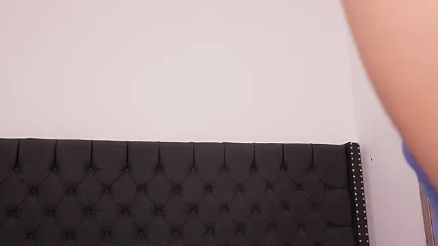 Melany Luv online show from December 20, 9:33 pm