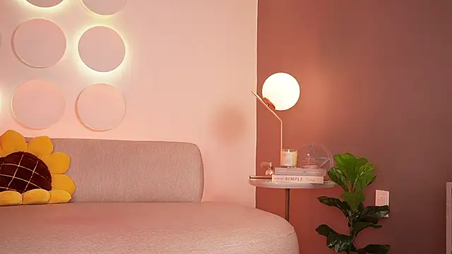 OSHUN  online show from April 13, 1:05 pm