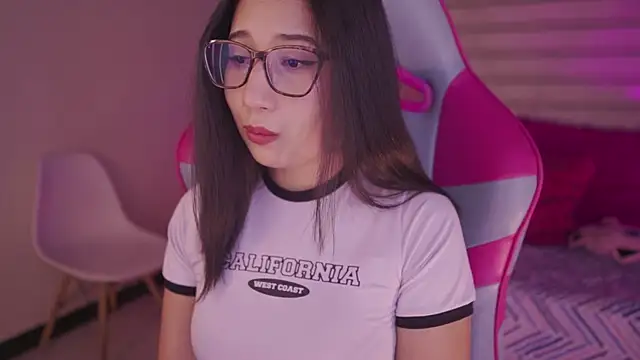 Sunny flower  online show from January 7, 1:52 am