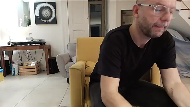 lullina1 online show from December 2, 12:38 am