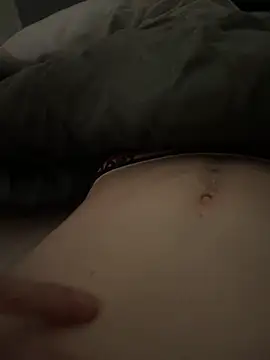 Snapshot of Nicky-98 chatting on December 27, 12:29 am Nicky-98 online show from December 27, 12:29 am