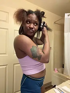 Snapshot of PrettyGal_Tingz chatting on March 9, 5:00 am PrettyGal Tingz online show from March 9, 5:00 am