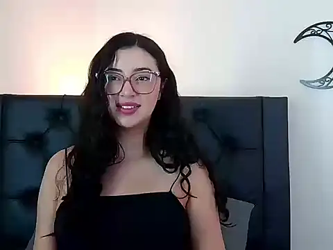 EvoletFMK online show from March 26, 5:18 pm