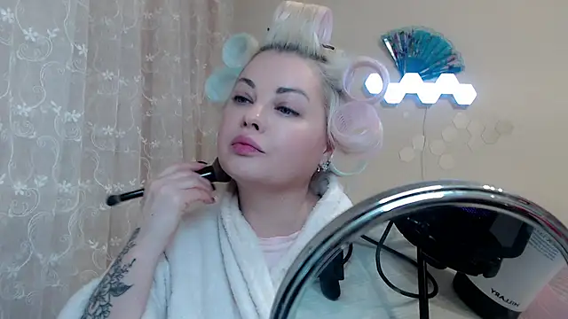 Snapshot of JewellKiss7 chatting on November 11, 12:32 am JewellKiss7 online show from November 11, 12:32 am