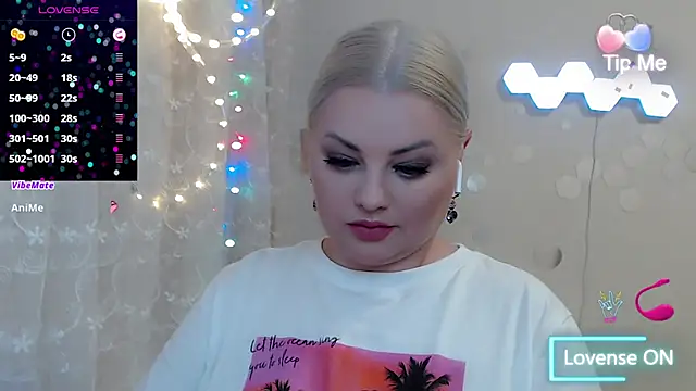 Snapshot of JewellKiss7 chatting on June 30, 2:56 am JewellKiss7 online show from June 30, 2:56 am