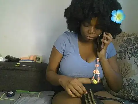 Cocoh  online show from November 9, 3:05 am