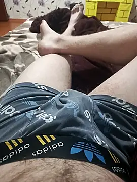 red red00 online show from February 7, 8:53 pm