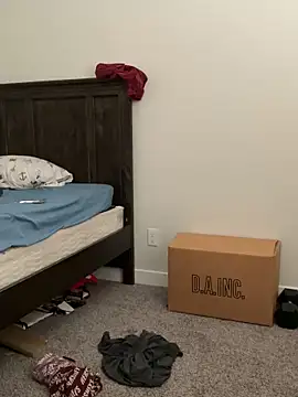 Snapshot of yfui221 chatting on February 11, 8:03 pm yfui221 online show from February 11, 8:03 pm