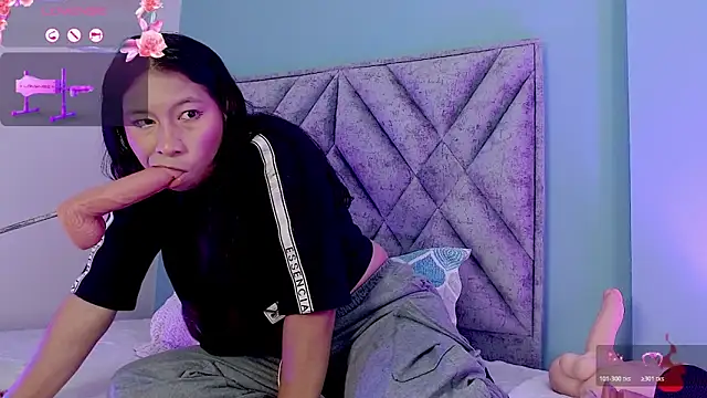 zoewilliams2 online show from March 30, 4:24 am