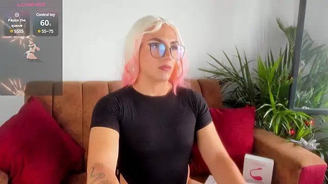 -Sofii  online show from January 5, 7:49 pm