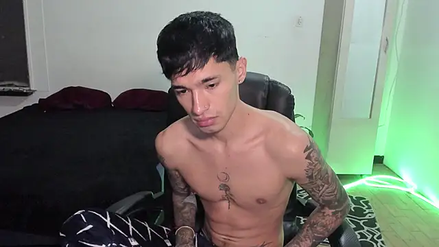 Damon  333 online show from March 5, 6:09 am