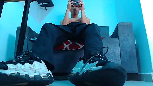 mastersmits online show from November 12, 2:23 am