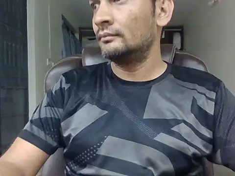 NiceBoy9099 online show from April 17, 5:16 pm