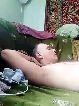 Pineapple04 online show from March 11, 6:53 am