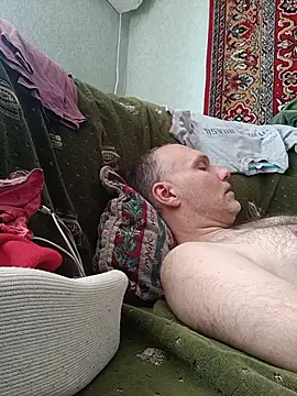 Pineapple04 online show from June 1, 7:43 am