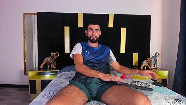 Snapshot of Ethan__Walker chatting on February 20, 7:30 pm Ethan Walker online show from February 20, 7:30 pm