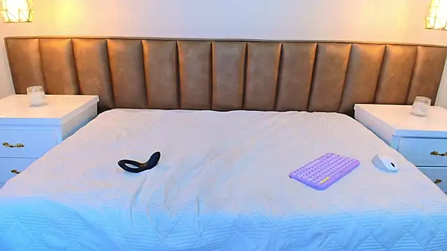 Snapshot of Ethan__Walker chatting on March 8, 10:24 pm Ethan Walker online show from March 8, 10:24 pm