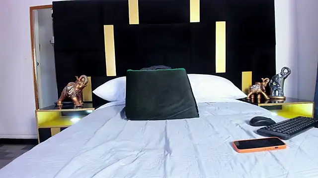 Snapshot of Ethan__Walker chatting on March 17, 10:17 pm Ethan Walker online show from March 17, 10:17 pm