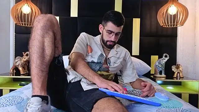 Snapshot of Ethan__Walker chatting on September 23, 7:17 pm Ethan Walker online show from September 23, 7:17 pm