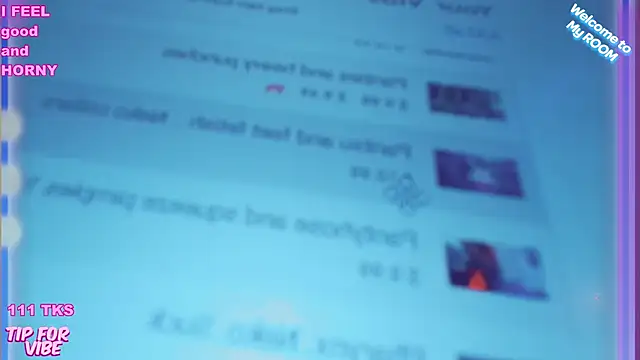 Toxic Ellies online show from December 22, 3:11 pm